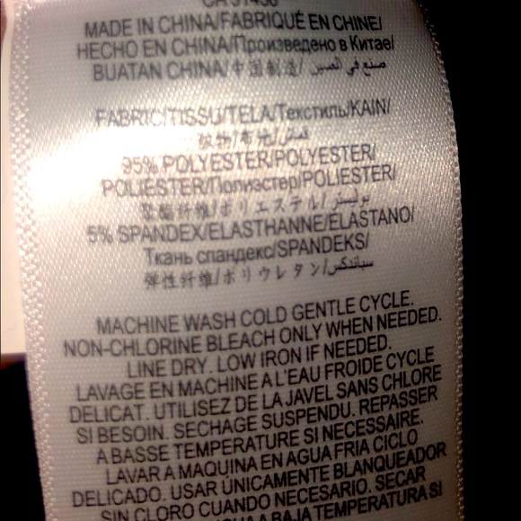 Beautiful sexy dress for Valentine’s day! - Picture 6 of 6